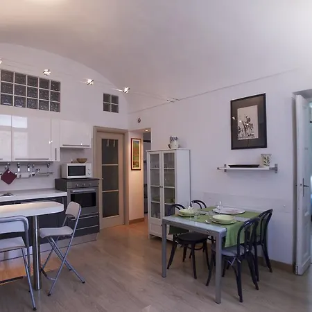 Apartment Trilocale San Salvario
